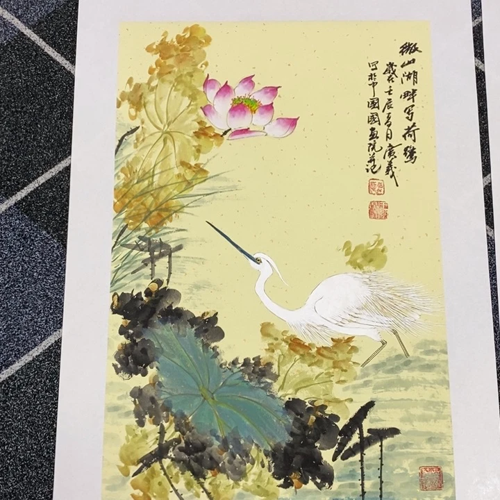 红*手绘作品等多种形式进行