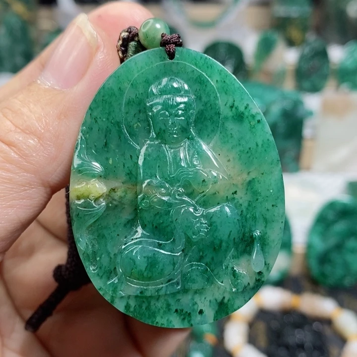 未镶嵌独山玉颈饰