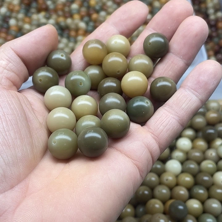 白玉菩提吊坠15精品青提圆30颗➕灯牌宠30颗