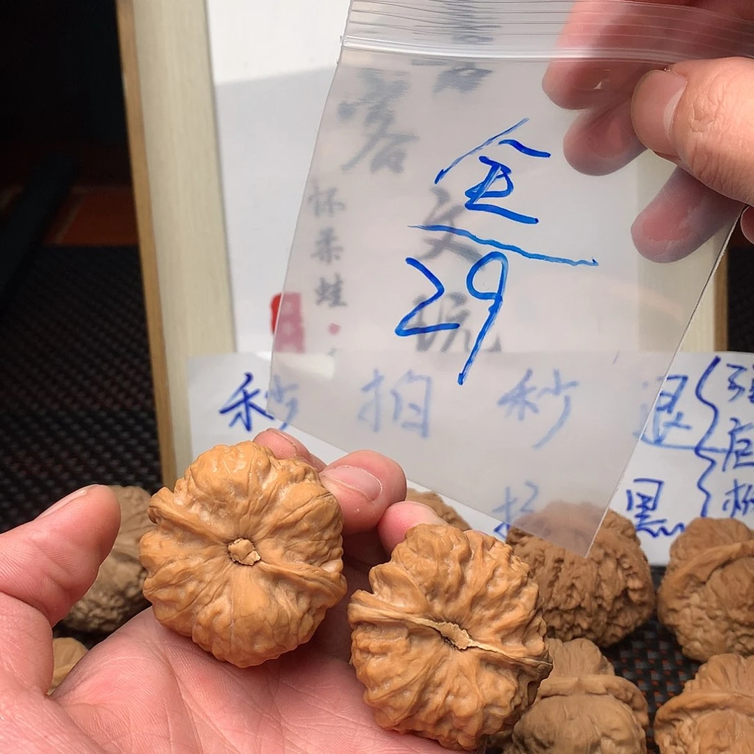 文玩核桃把件八方客文玩111111