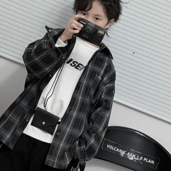 【小哥童装】男童深秋黑灰格纹衬衣长袖休闲风格子衬衫中大童25837