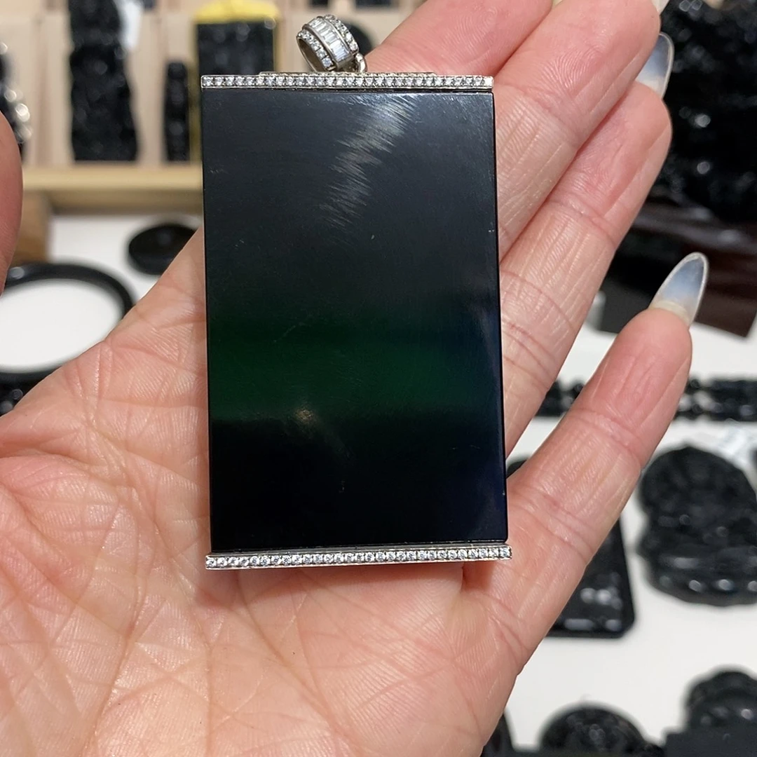 A***强岫玉未镶嵌纯天然岫玉颈饰