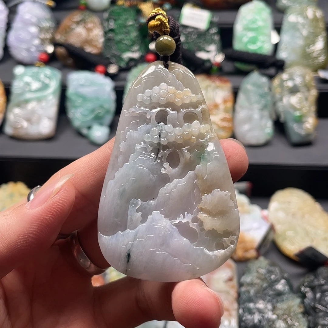 翡翠未镶嵌挂件腾冲