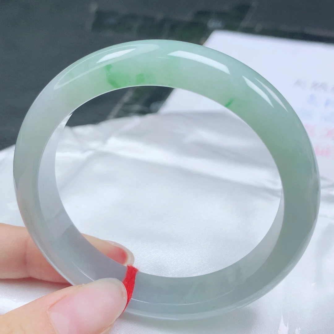 翡翠未镶嵌手镯翡翠56.5冰润飘阳绿正圈