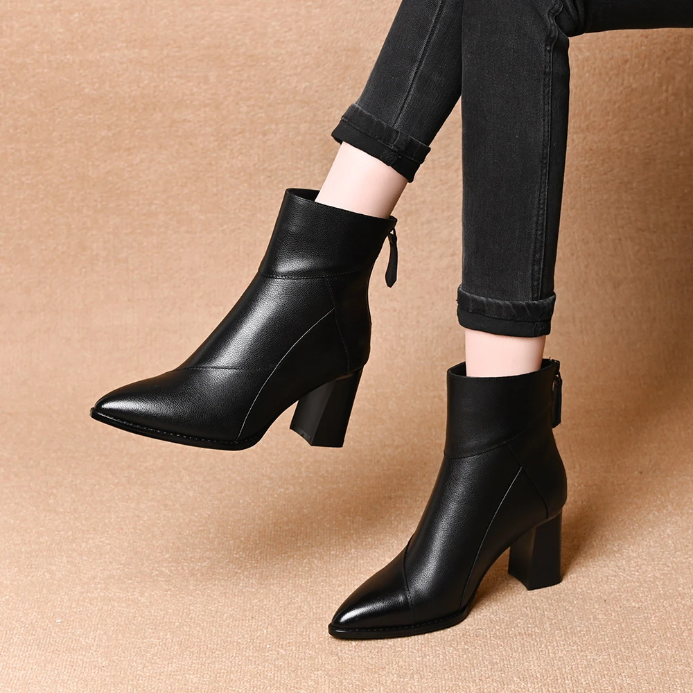 头层牛皮尖头粗跟后拉链短靴2025秋冬新款百搭加绒保暖高跟时装靴