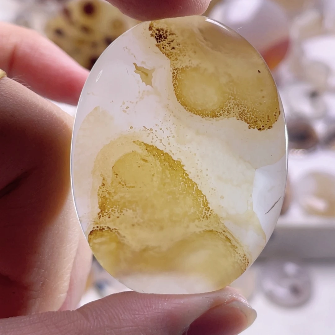 玛瑙/玉髓未镶嵌珠宝奇石