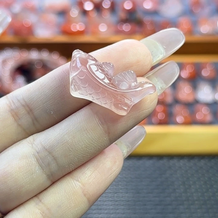 南红玛瑙未镶嵌珠宝半成品锦鲤