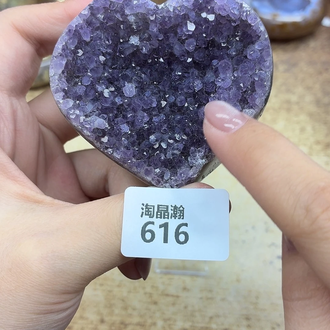 未镶嵌水晶大型摆件（非配饰）
