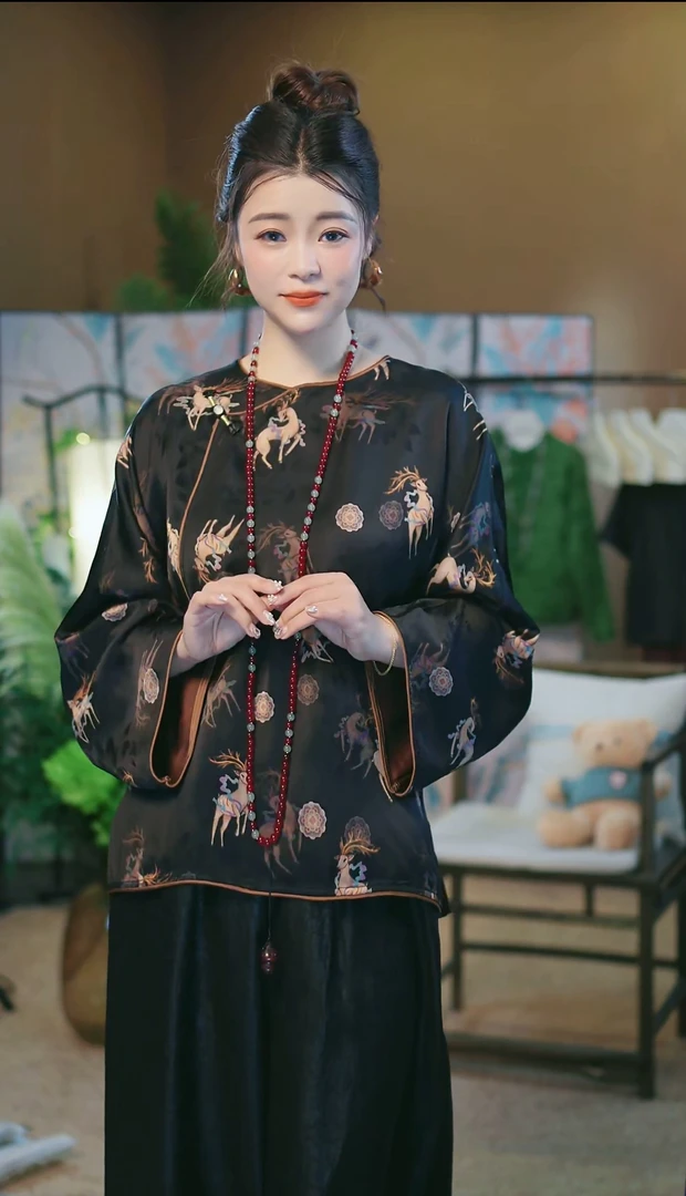 杯子家《高官厚“鹿”民国风上衣》早秋温柔大气高贵上衣