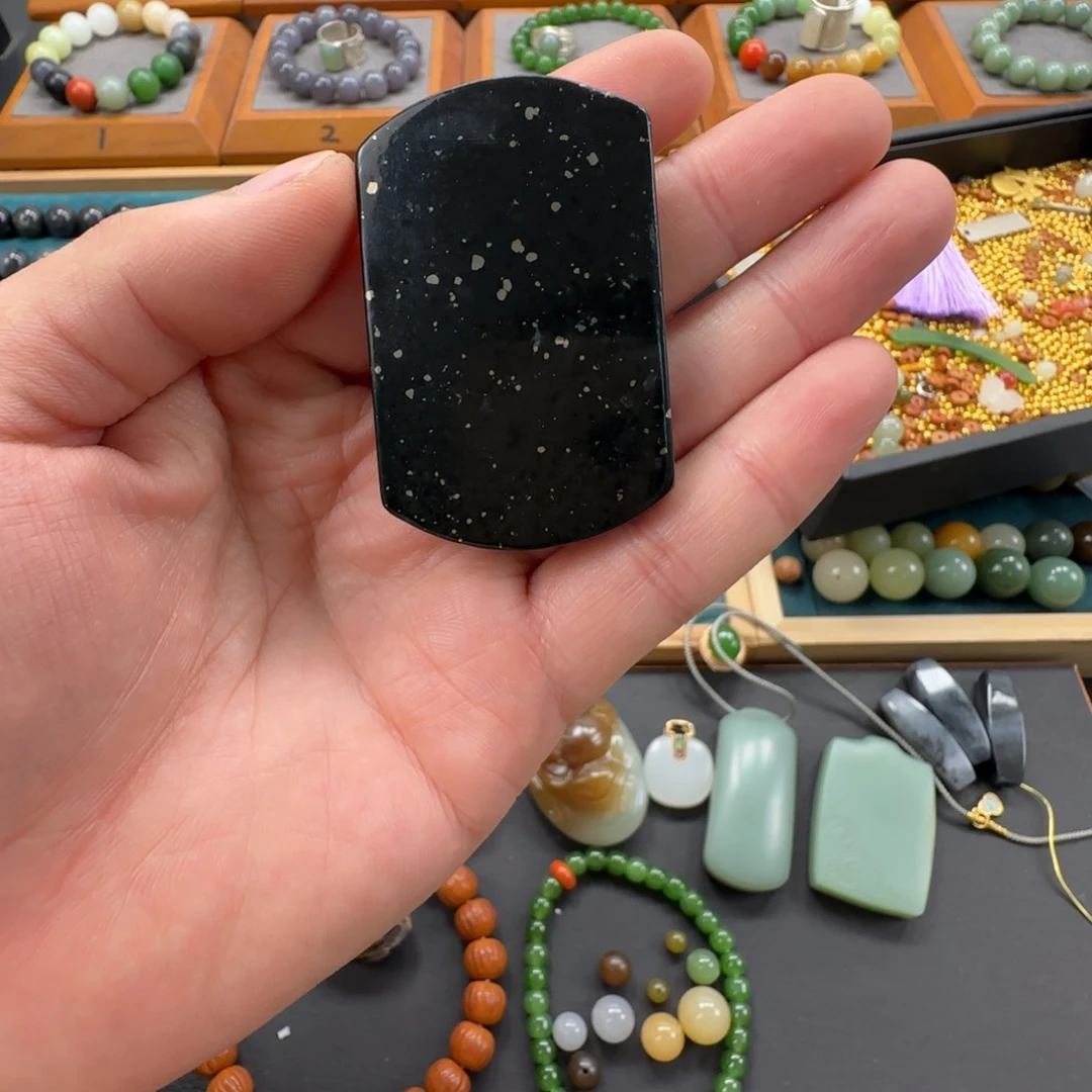 和田玉无事牌未镶嵌