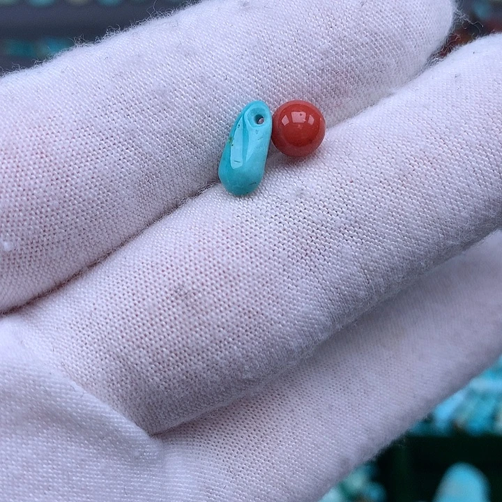 南红玛瑙未镶嵌珠宝奇石