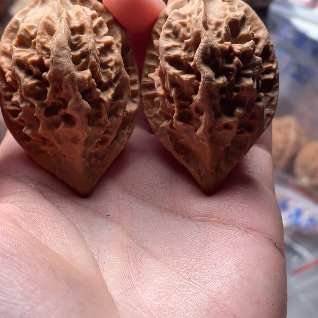 文玩核桃把件楸刀鱼59