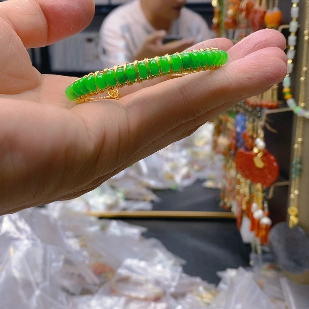 翡翠合金耳饰翡翠