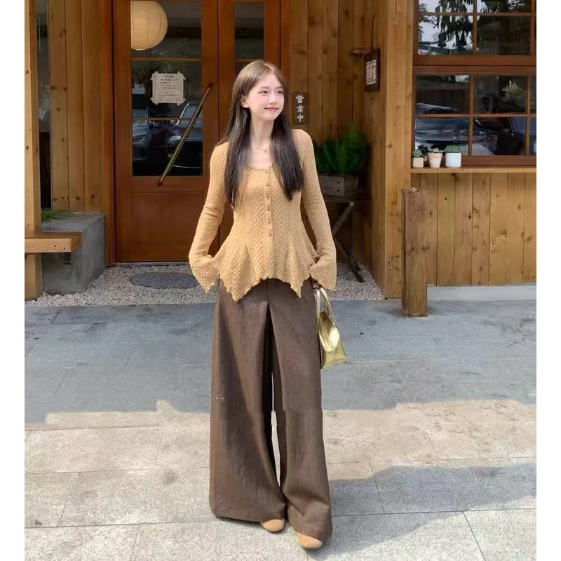 【韩女出街】早秋美拉德气质喇叭袖不规则针织收腰显瘦小衫 920#A