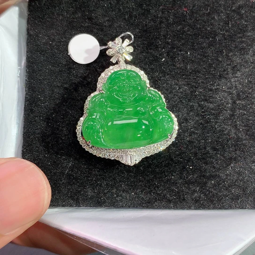 翡翠吊坠(赠链)18K金镶嵌