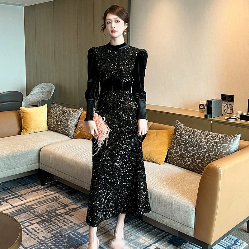 ZY.HT/紫嫣红藤2024秋冬新款绣花扣针烫金修身显瘦连衣裙15244