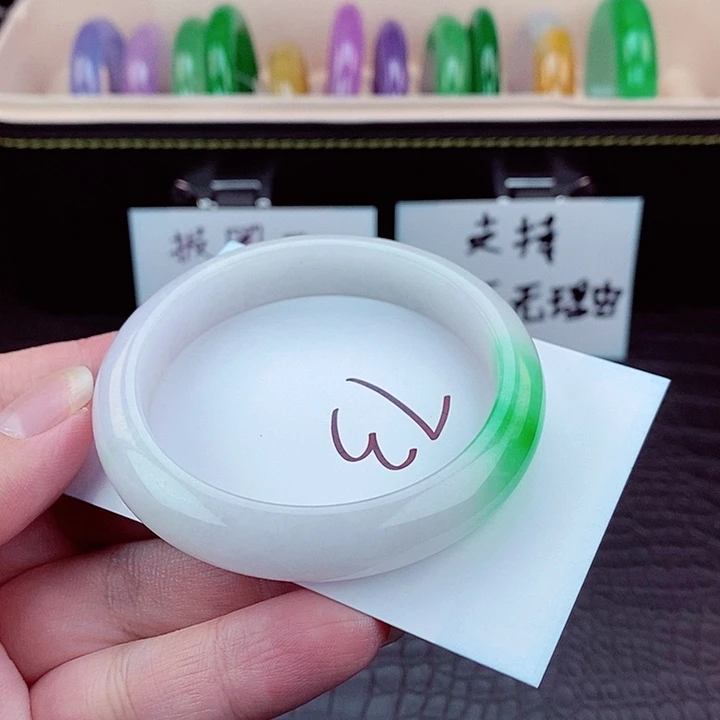 时尚潮流百搭手镯