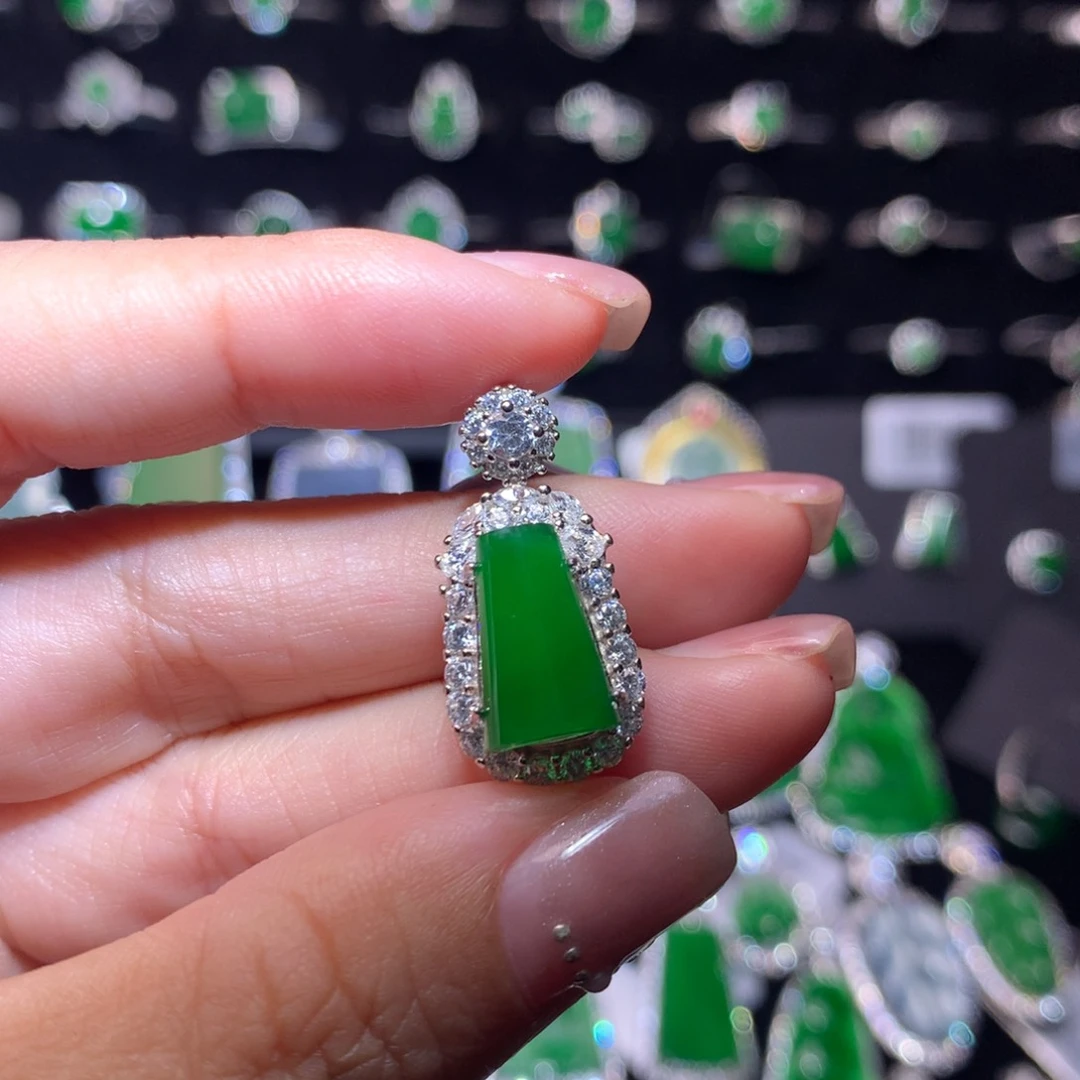 【闪购商品】翡翠银S925镶嵌颈饰天然翡翠