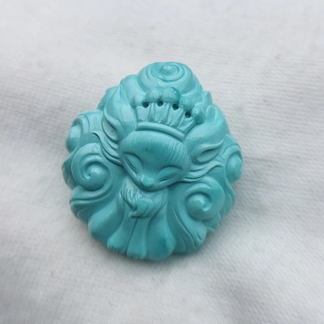 绿松石未镶嵌颈饰