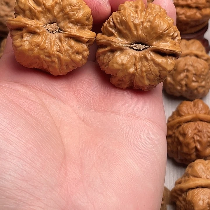 小***-桃核吊坠文玩核桃手把几把