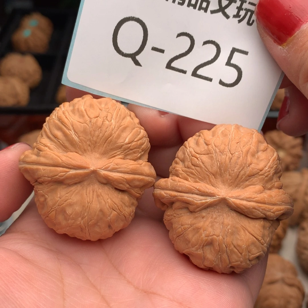 文玩核桃把件43元宝………..