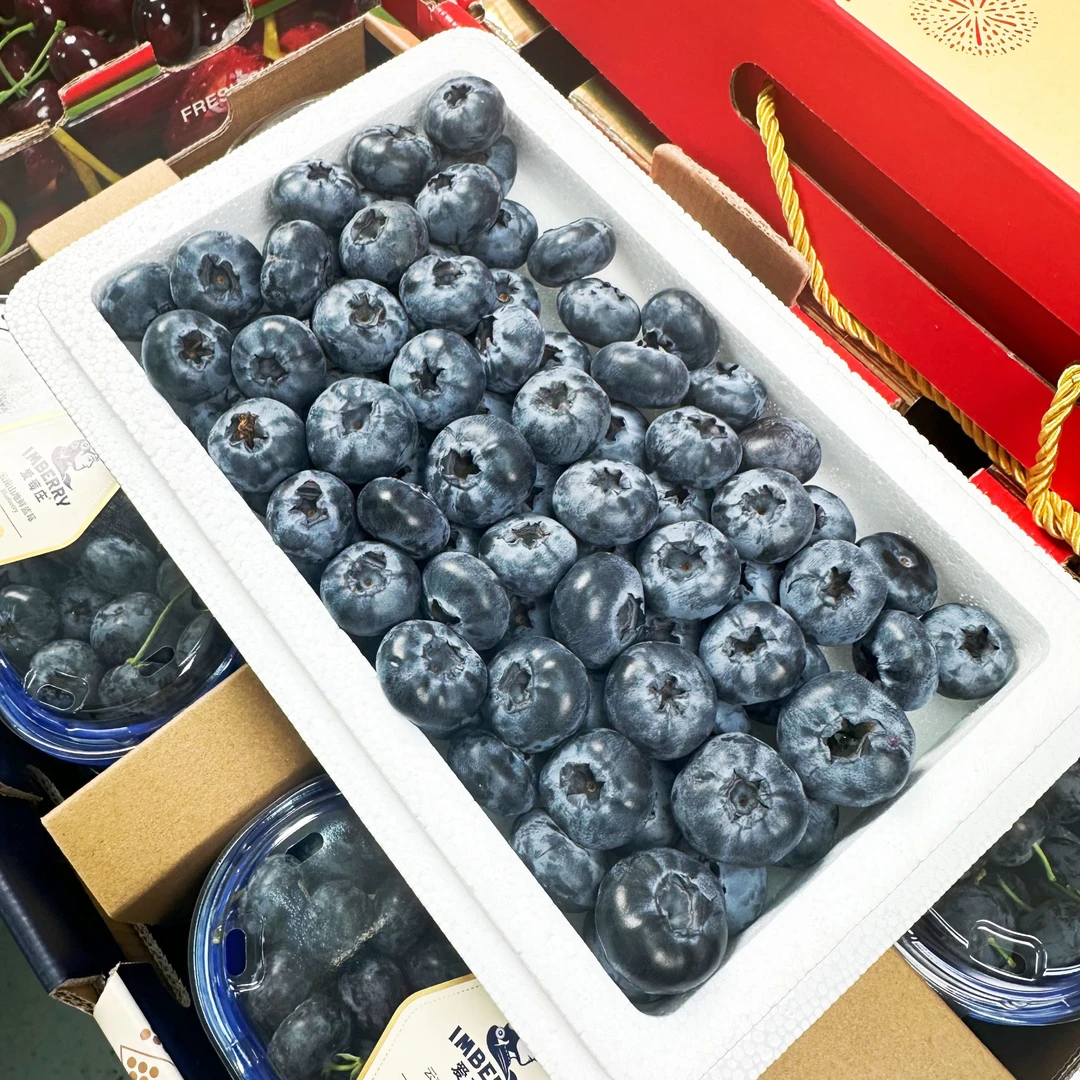 【巨无霸蓝莓】北京新发地顺丰发货云南山地鲜蓝莓爱梅庄巨大果蓝莓大果