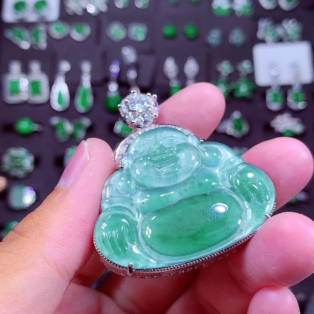 颈饰未镶嵌翡翠天然