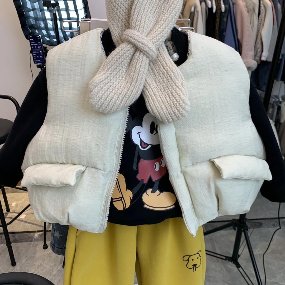 女童双面穿马甲外穿2025新款秋冬季宝宝加厚保暖背心儿童外套