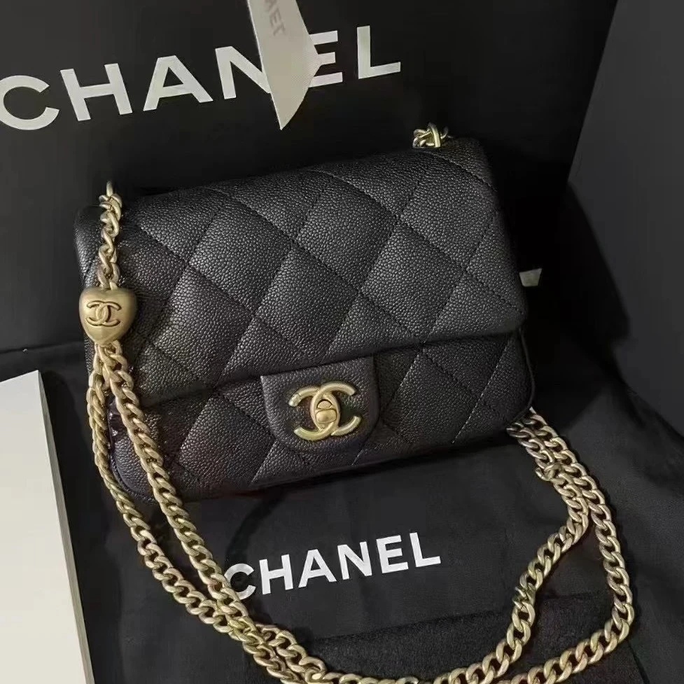 未使用 Chanel/香奈儿 黑金爱心方胖子 芯片款 链条斜挎包