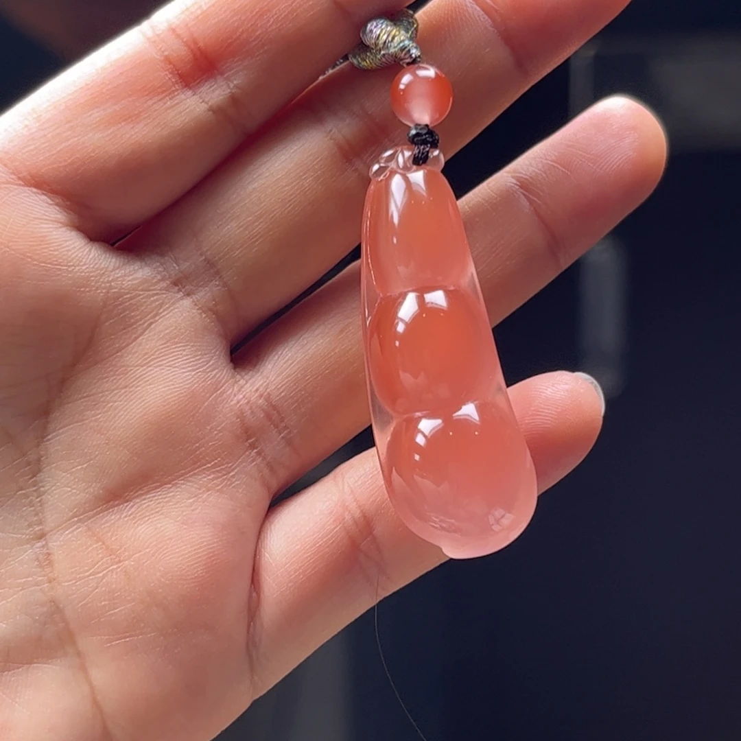 未镶嵌吊坠南红玛瑙