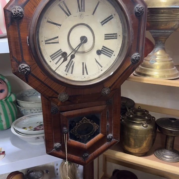 有***成钟表是由德国人制造和