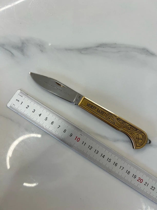 中东 代工库存黄铜柄440c钢材无锁折叠家用水果刀