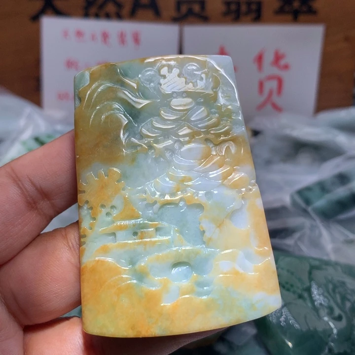 翡翠未镶嵌颈饰保真天然A货翡翠