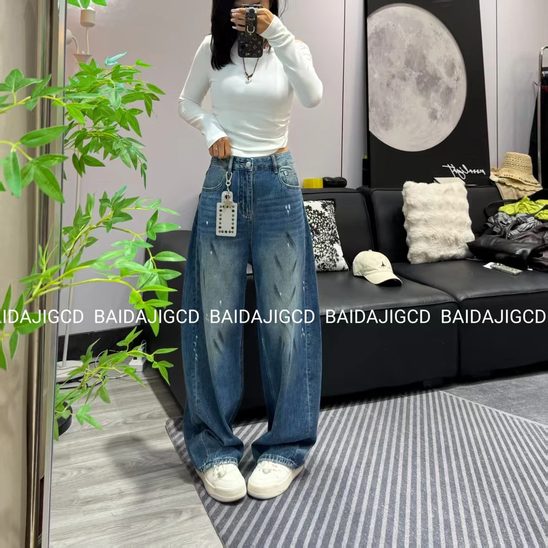 工厂店-（青春时尚）2025早秋款高腰喷色铆钉设计显瘦牛仔裤（22022）