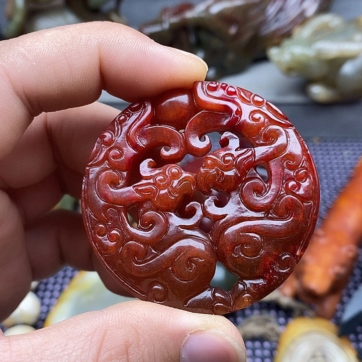 未镶嵌蛇纹石玉颈饰