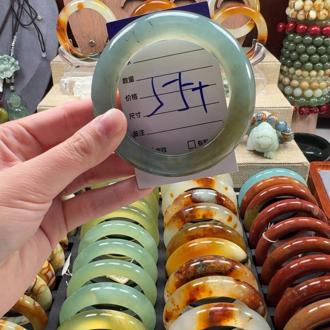 蛇纹石玉未镶嵌手镯45