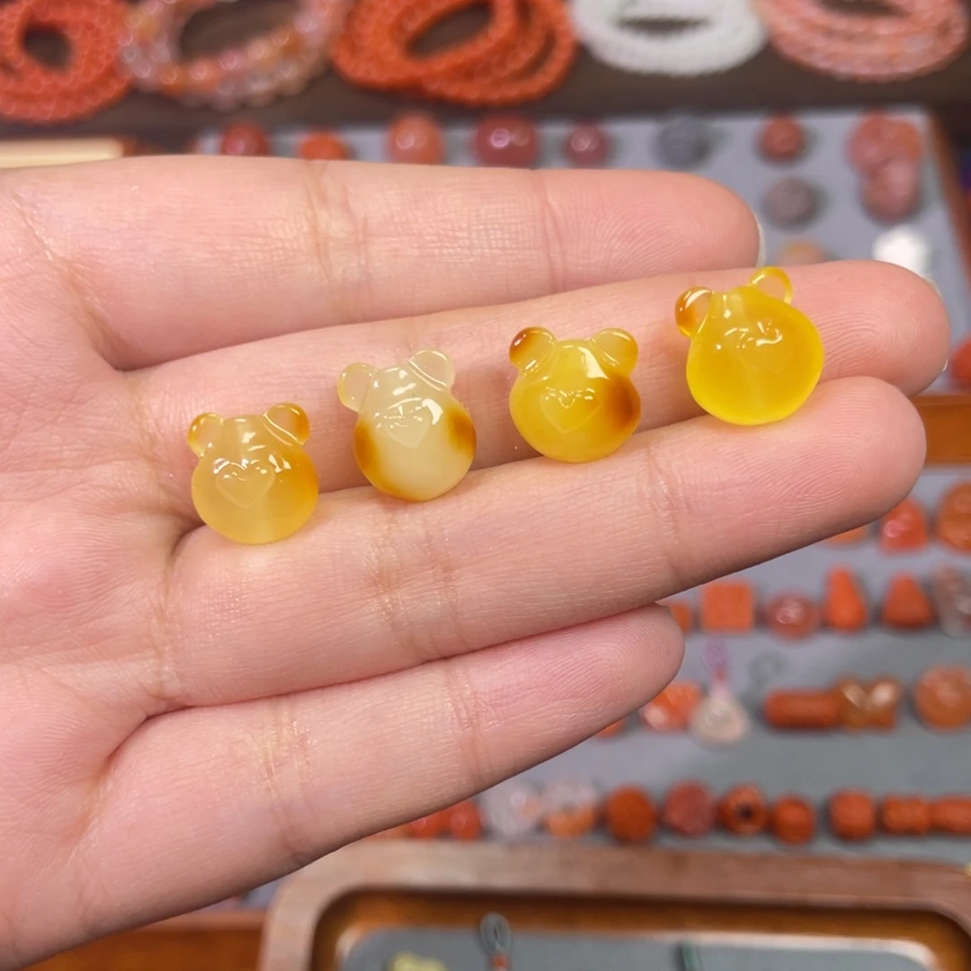 蜜蜡未镶嵌裸石小熊头拍一发一直播间挑选