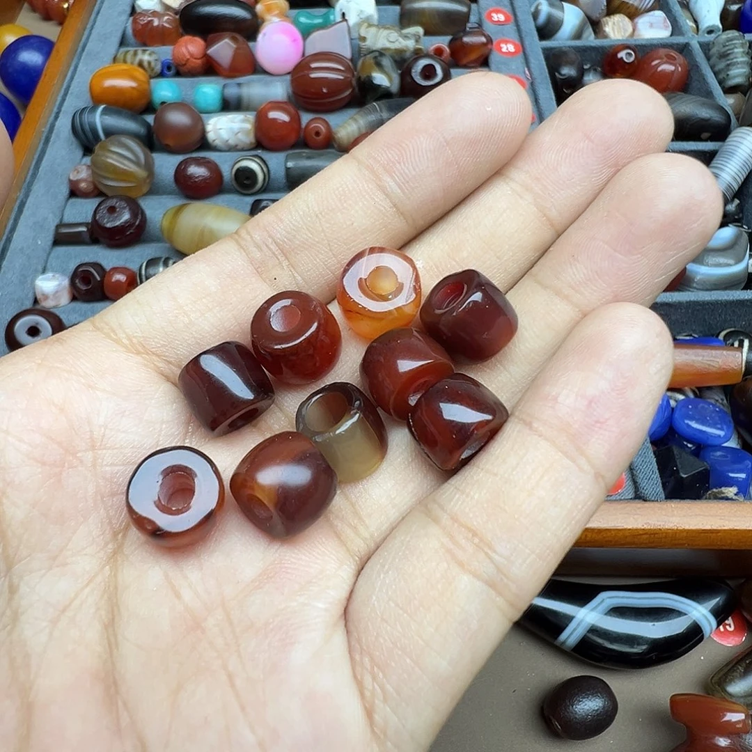邱***慧合金玛瑙/玉髓珠宝半成品