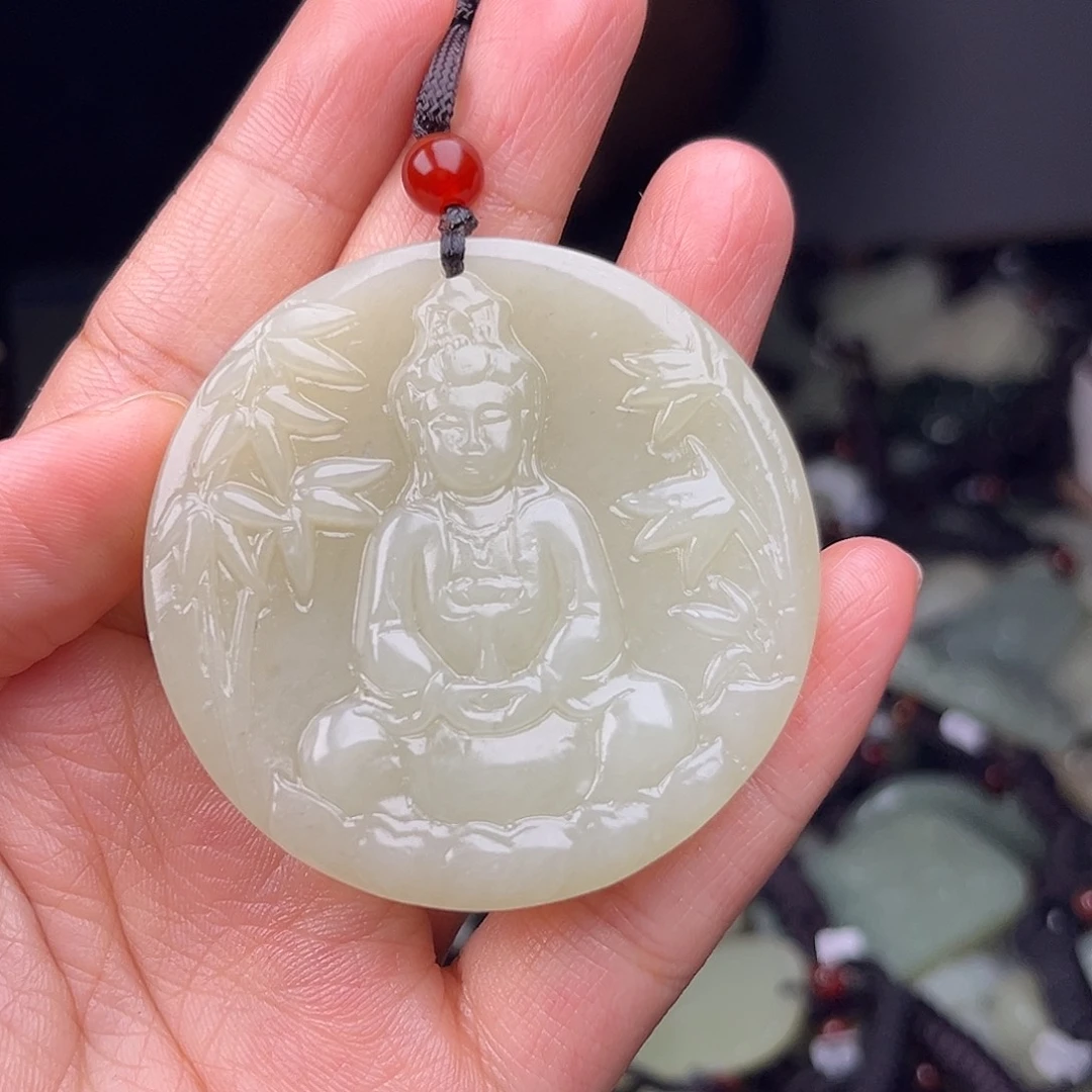 颈饰未镶嵌和田玉