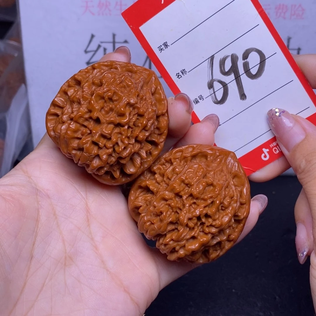 文玩核桃把件690/48官帽