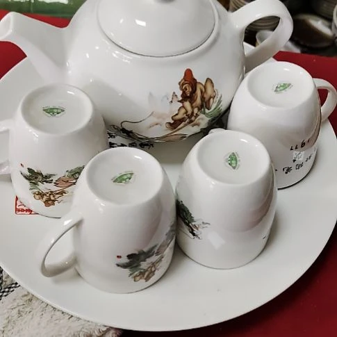 瓷片五厂，七厂瓷器，瓷片，各种摆件！