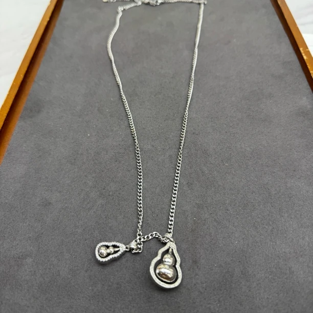 铜合金吊坠 3084-时尚葫芦吊坠一个带链17*26mm