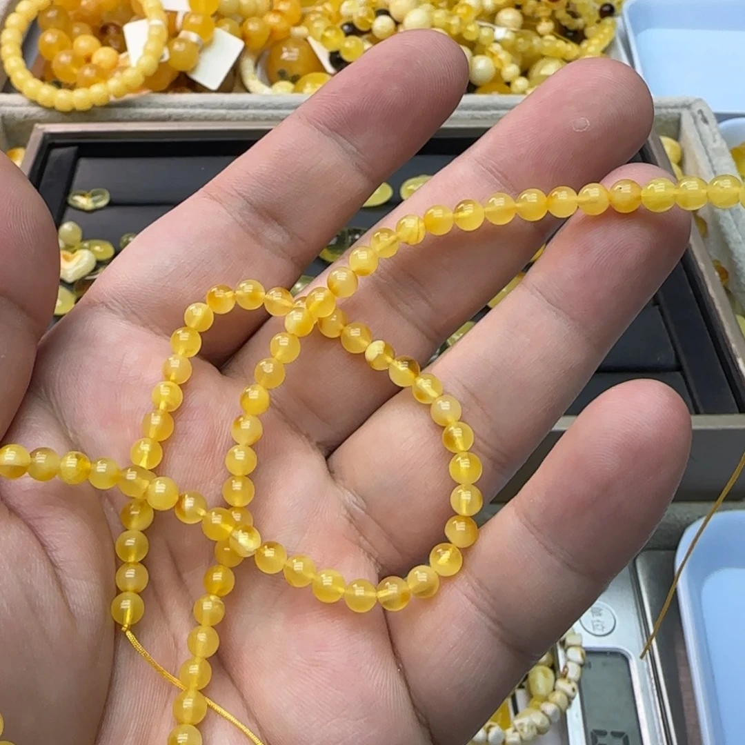 七***@琥珀未镶嵌裸石4.8克4.6mm