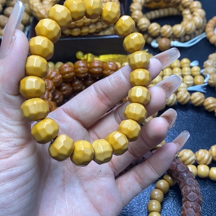 猴头核桃吊坠猴头