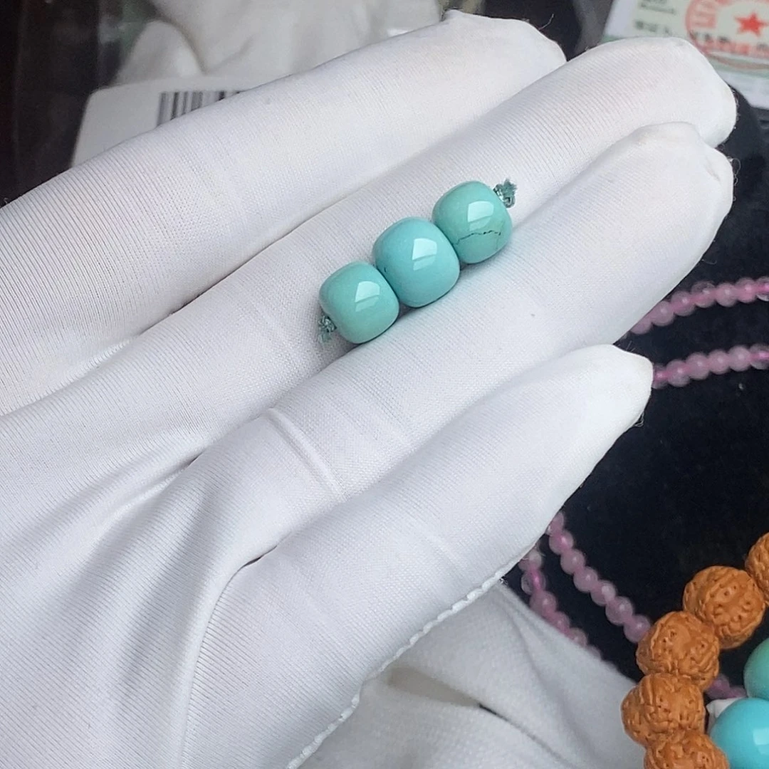 绿松石未镶嵌一套