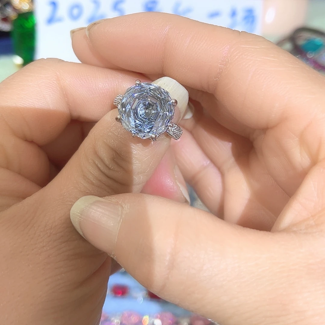 钨金璀璨夺目耀眼