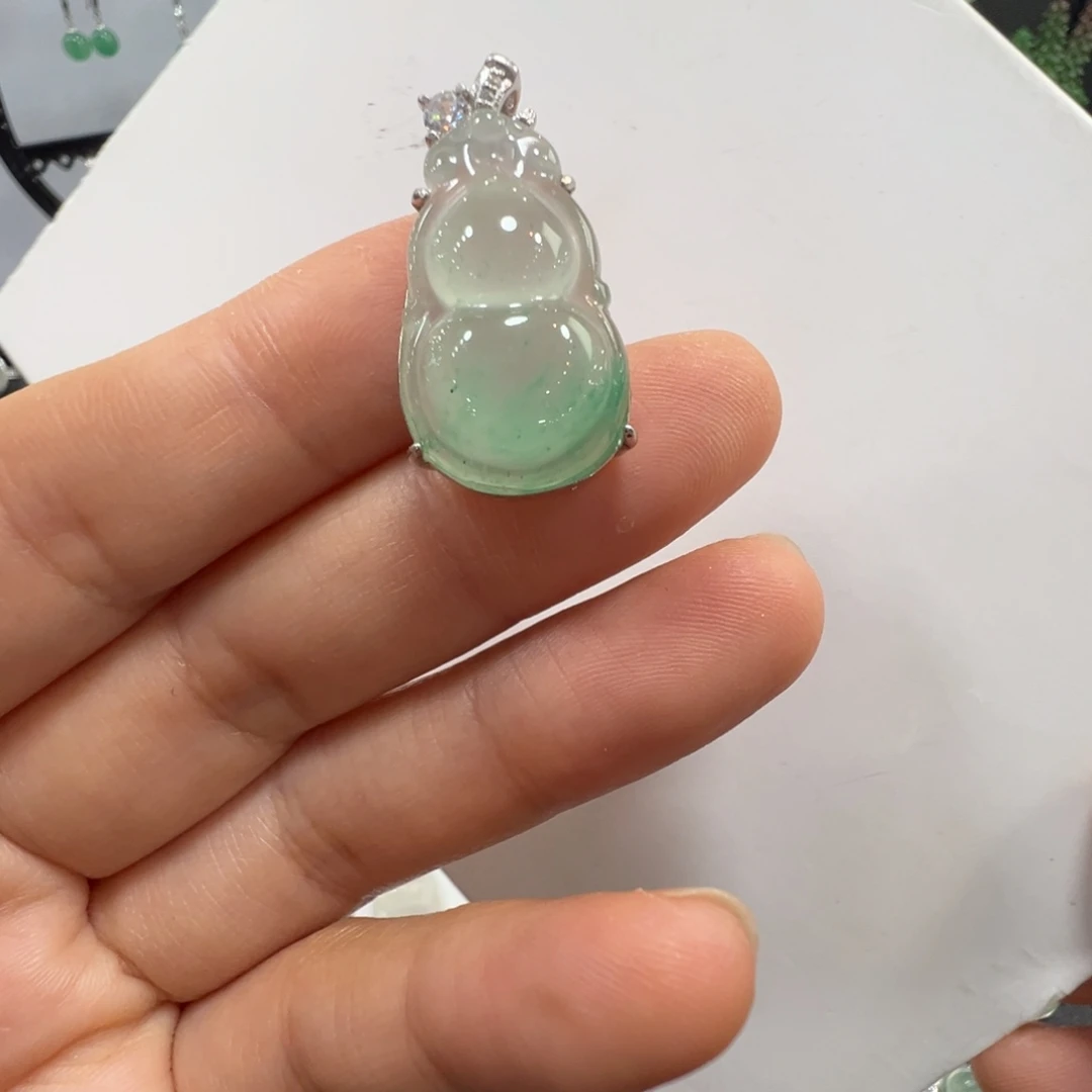 石英质玉银S925镶嵌颈饰
