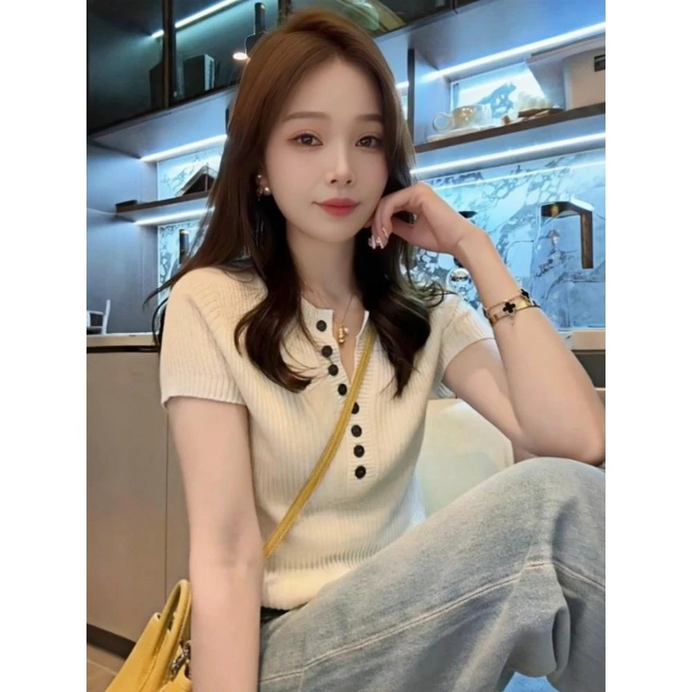 薄款女士百搭针织衫针织短袖女2025新款夏季修身V领气质上衣t恤