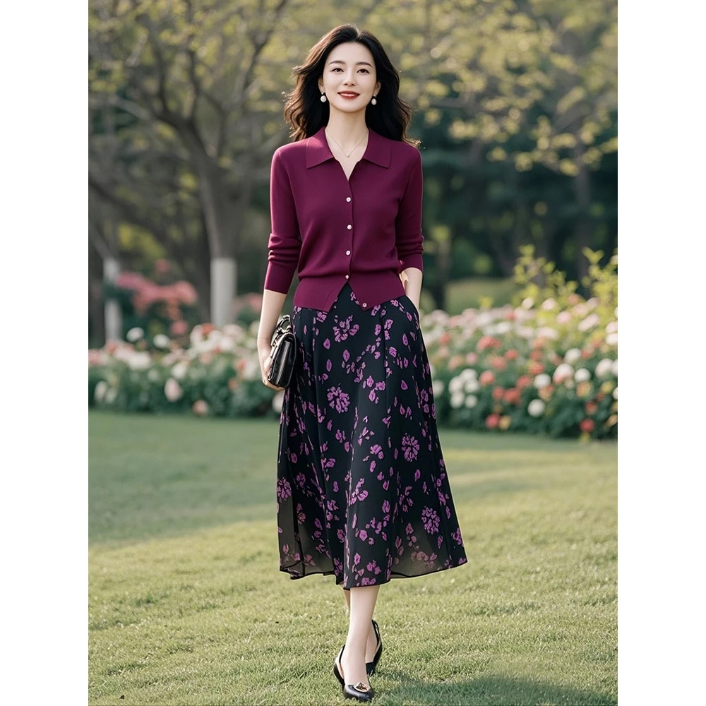 春秋季穿搭一整套气质休闲高级感中年妈妈针织衫碎花半身裙两件套