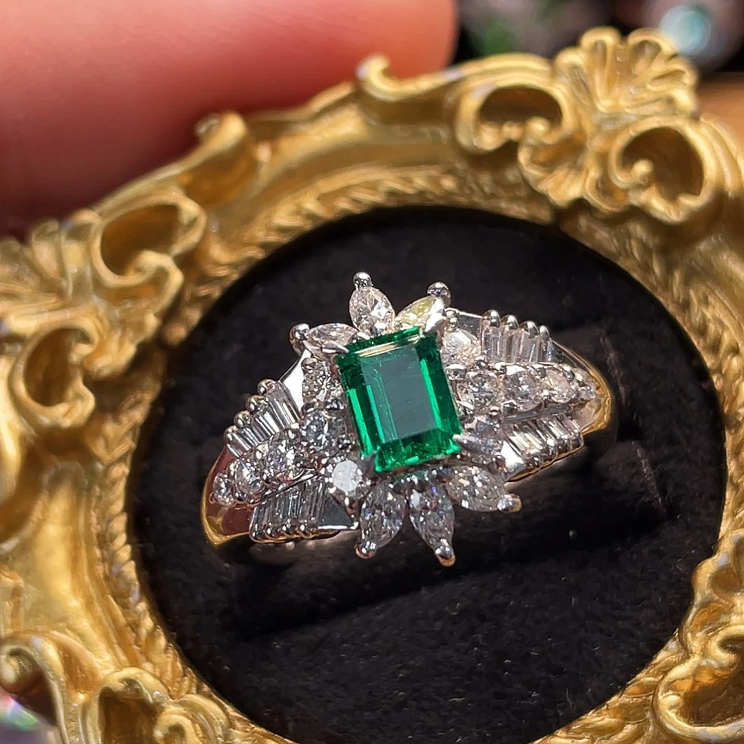 戒指铂Pt900镶嵌祖母绿哥伦比亚祖母绿戒指，木佐！无油！！！